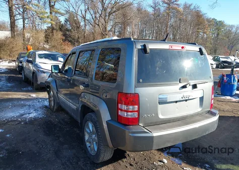 2012 Jeep Liberty Sport z USA, uszkodzony, nr VIN 1C4PJMAK8CW186827